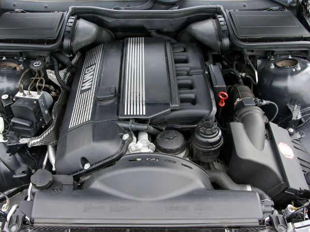 Bmw M52b30 3 0 L Dohc Engine Specs And Review Service Data